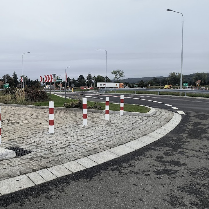 Zakonczono odbiory techniczne pierwszego ronda na DK5 w Dobromierzu